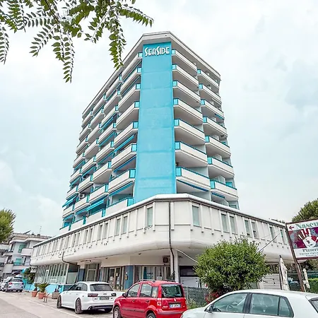 Nashville Apartment, 50 Passi Dalla A813 San Benedetto del Tronto