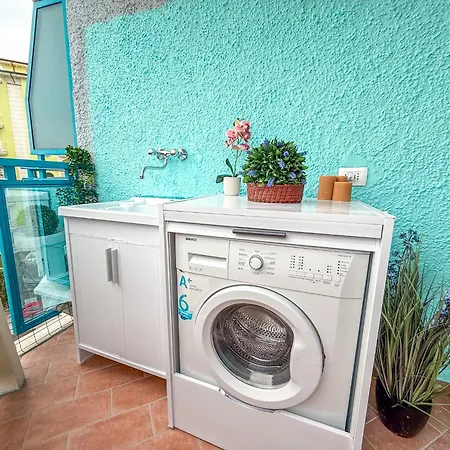 Nashville Apartment, 50 Passi Dalla A813 Lägenhet San Benedetto del Tronto