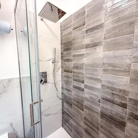 Lägenhet Nashville Apartment, 50 Passi Dalla A813 *