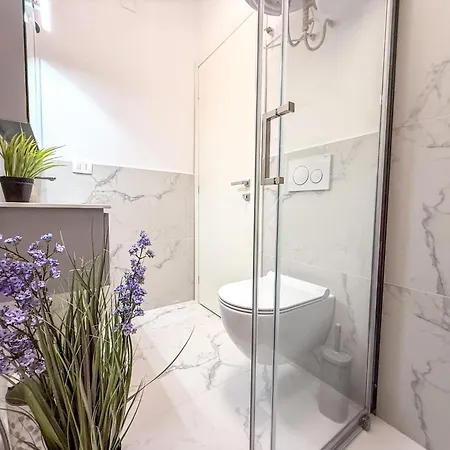 Nashville Apartment, 50 Passi Dalla A813