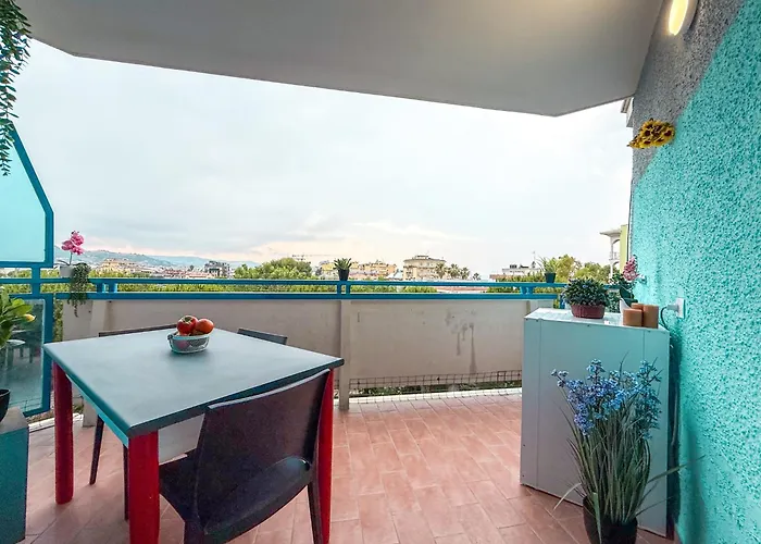 Nashville Apartment, 50 Passi Dalla A813