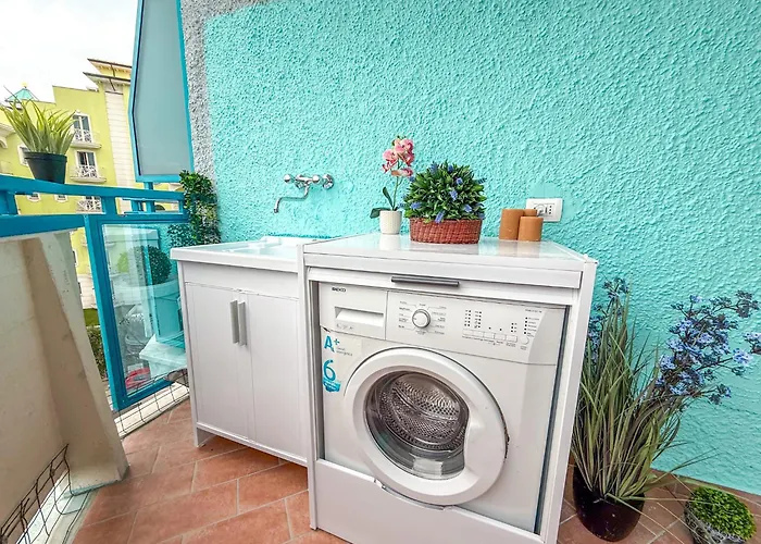 Nashville Apartment, 50 Passi Dalla A813 Διαμέρισμα Σαν Μπενεντέτο ντελ Τρόντο