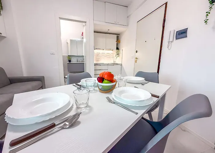 Διαμέρισμα Nashville Apartment, 50 Passi Dalla A813 Σαν Μπενεντέτο ντελ Τρόντο