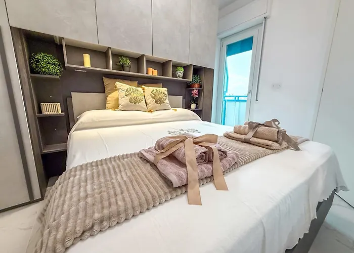 Nashville Apartment, 50 Passi Dalla A813 *