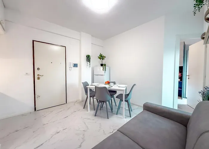 Nashville Apartment, 50 Passi Dalla A813